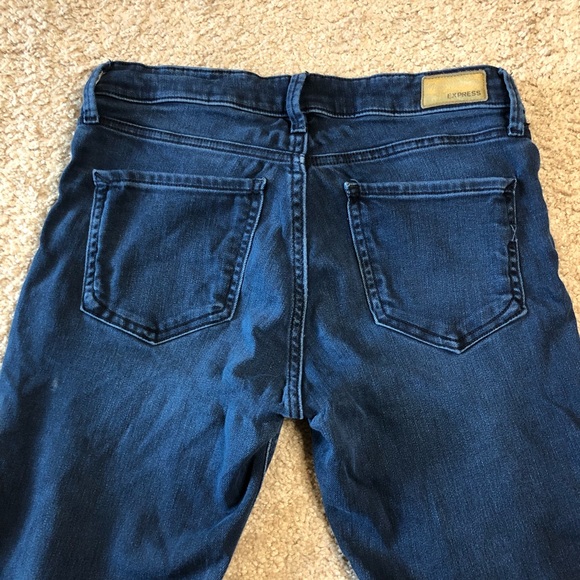 Express Supersoft Mid-Rise Leggings Dark Wash Jeans Size 8 - Picture 4 of 6